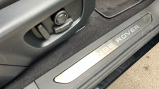 Land Rover Range Rover Evoque 2.0 D200 Dynamic SE 5dr Auto Diesel Hatchback